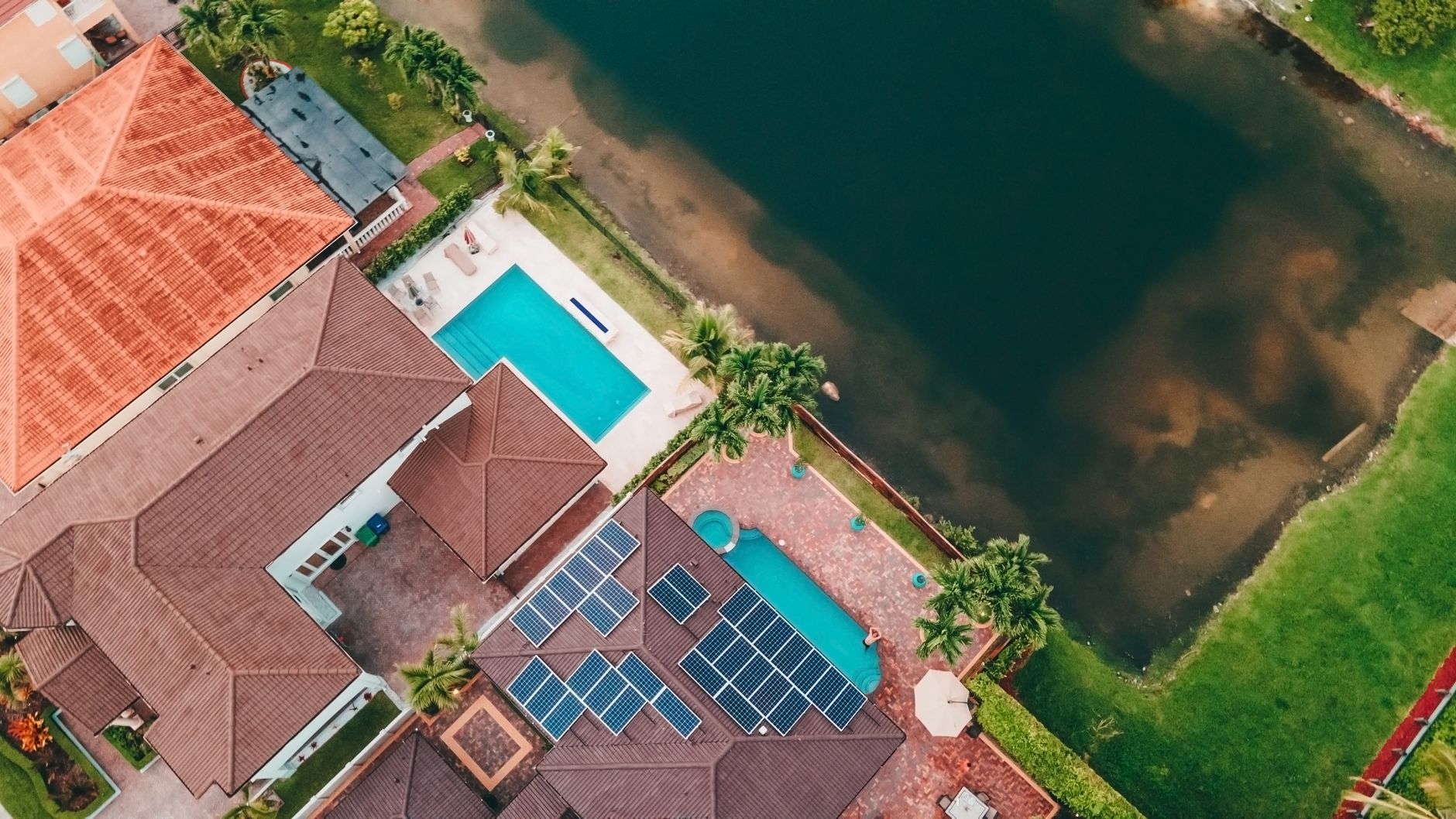 Solar Poolheizungen im Vergleich: Vorteile und Nachteile